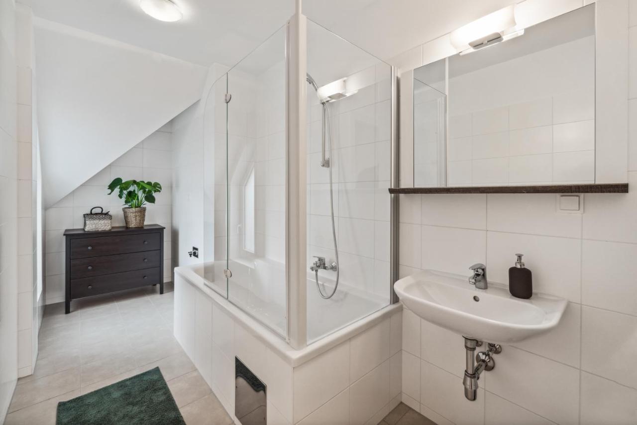 Design Apartments In Favoriten Bécs Kültér fotó